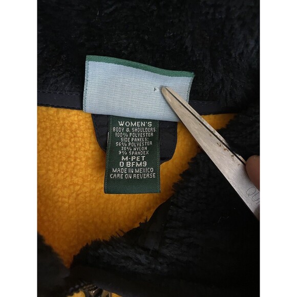 Vintage LL Bean Women’s Black/Yellow Vest Fur Trim Two Front Pockets Sz Petite M - Picture 13 of 15